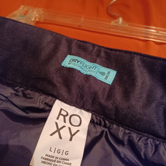 Roxy Black Women's Snow Pants Bootcut Size Large New W/O Tags - Picture 2 of 7